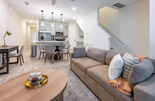 Wilmington Apartment | 138 m² Apartment ∙ 3 bedrooms ∙ 6 guests