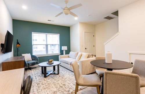 Wilmington Apartment | 138 m² Apartment ∙ 3 bedrooms ∙ 6 guests