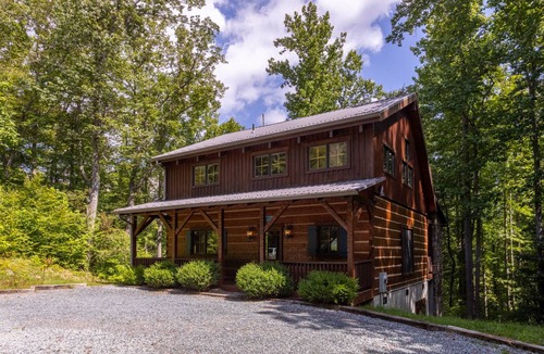 Boone Cabin | 138 m² Cabin ∙ 2 bedrooms ∙ 6 guests