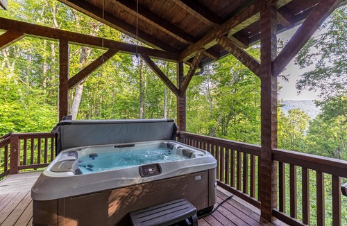 Boone Cabin | 138 m² Cabin ∙ 2 bedrooms ∙ 6 guests