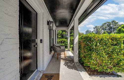 Wessex Square Apartment | 139 m² Apartment ∙ 3 bedrooms ∙ 6 guests
