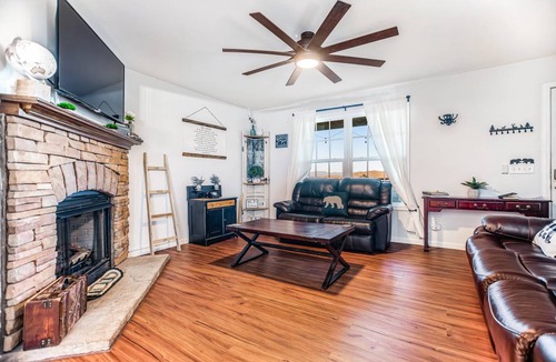 Cullowhee House | 139 m² House ∙ 3 bedrooms ∙ 10 guests