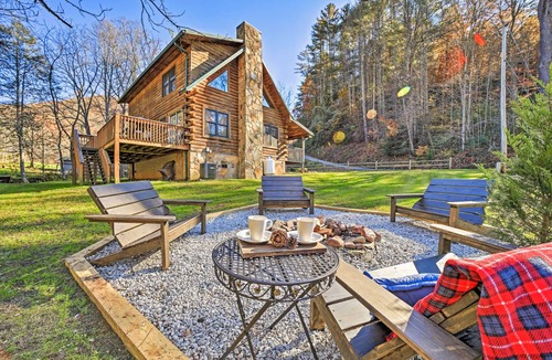 Bryson City House | 139 m² House ∙ 3 bedrooms ∙ 7 guests