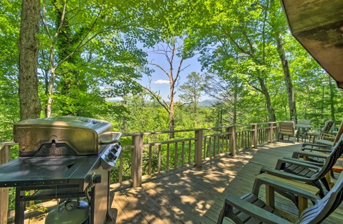 Robbinsville House | 139 m² House ∙ 5 bedrooms ∙ 11 guests