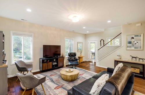 Ridgecrest House | 139 m² House ∙ 3 bedrooms ∙ 6 guests