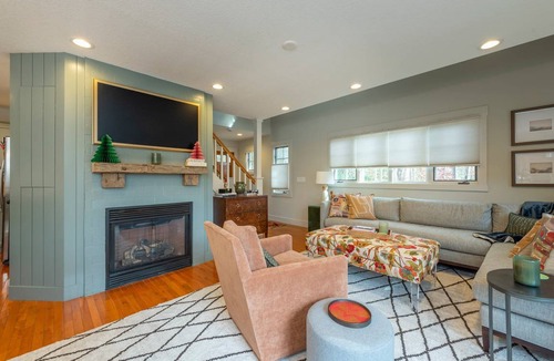 Cheshire House | 139 m² House ∙ 2 bedrooms ∙ 4 guests