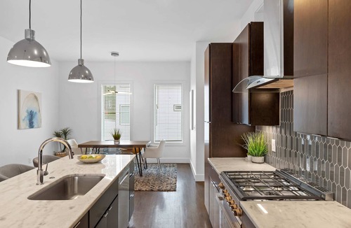 Berry Hill House | 14 Beds in Music City! 2 Homes/Outdoor Balcony!