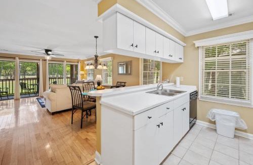 Georgetown Apartment | 141-4 Roxie's at Pawleys condo by Peace Vacations