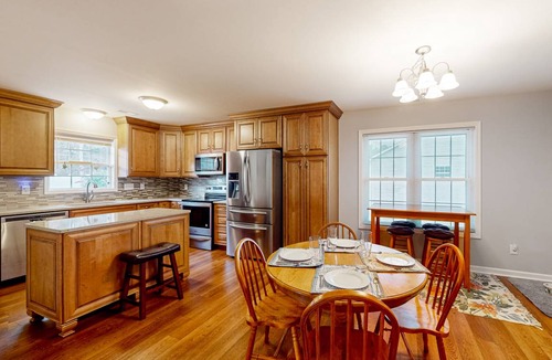 Swansboro House | 144 m² House ∙ 3 bedrooms ∙ 6 guests