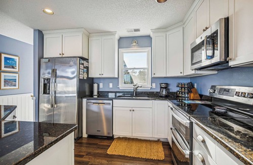 Whalehead Beach House | 1488 - Sandy Pause 6-bed 5-bath, Corolla, NC, pet friendly, private pool, hot tub, game room