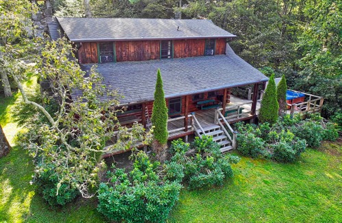 Newland Cabin | 149 m² Cabin ∙ 2 bedrooms ∙ 4 guests