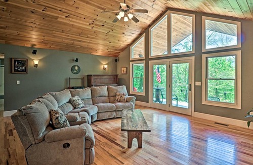 Cherokee House | 156 m² House ∙ 3 bedrooms ∙ 6 guests