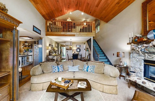 Pisgah Forest House | 156 m² House ∙ 3 bedrooms ∙ 6 guests