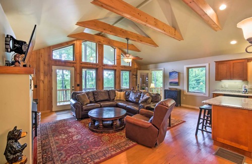 Boone House | 157 m² House ∙ 3 bedrooms ∙ 8 guests