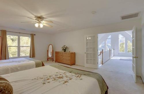 Weaverville House | 16 Mi To Dt Asheville, Fp, Ping Pong, Air Hockey