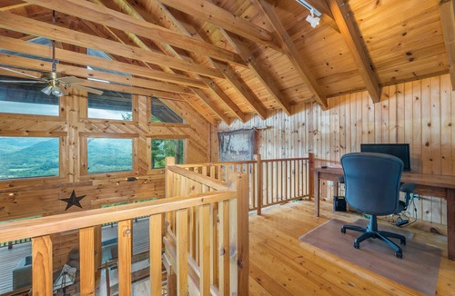 Fletcher Cabin | 167 m² Cabin ∙ 3 bedrooms ∙ 6 guests