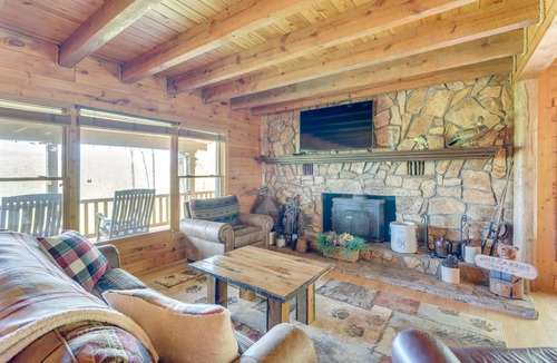 Topton House | 169 m² House ∙ 3 bedrooms ∙ 8 guests