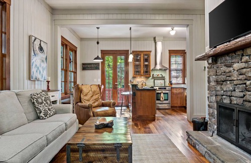 Cheshire House | 173 m² House ∙ 2 bedrooms ∙ 6 guests
