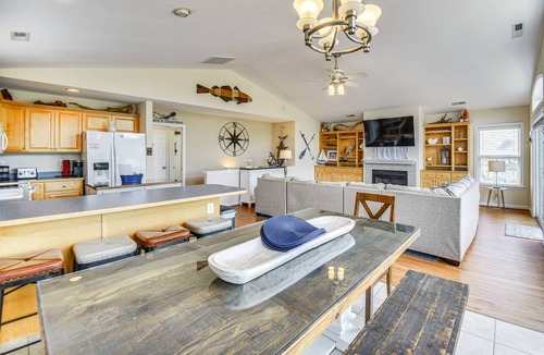 Colington Harbour House | 185 m² House ∙ 4 bedrooms ∙ 10 guests