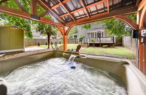 Elizabeth City House | 185 m² House ∙ 3 bedrooms ∙ 7 guests