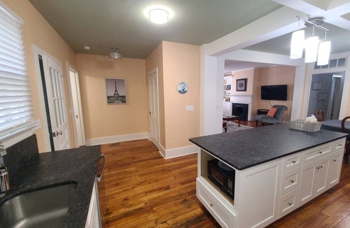 Wilmington Historic District House | 1860 House In the Heart of Downtown