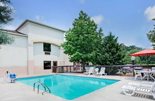 Haw River Hotel | 19 m² Hotel ∙ 127 guests