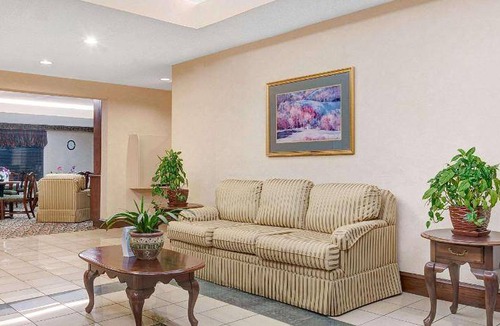 Haw River Hotel | 19 m² Hotel ∙ 127 guests