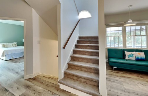 Village of Stump Sound House | 190 m² House ∙ 3 bedrooms ∙ 8 guests