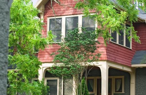 Historic Montford Bed & Breakfast | 1900 Inn on Montford
