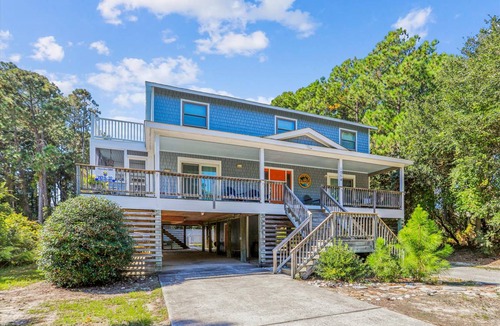 Corolla Light House | 193 m² House ∙ 5 bedrooms ∙ 11 guests