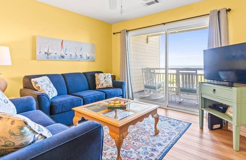 Caswell Beach Condo | 19th Hole - OIBV 1410 / 1000 Caswell Beach Road - Coastal Vacation Resorts