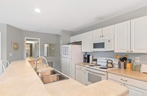 Sea Trail Condo | 1A - Pet-Friendly Ground Level 2 bedroom/2 bath condo on Oyster Bay Golf Links