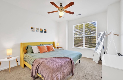 Ashbrook - Clawson Village Apartment | 1BR King Bed near Shopping, Dining & Entertainment