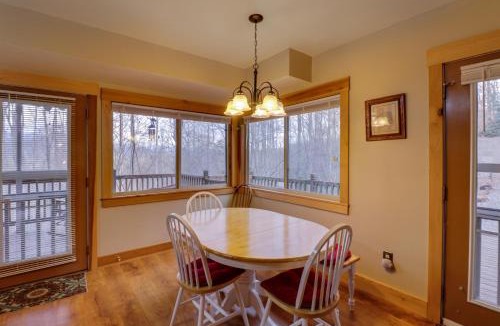 Whittier House | 2 Bed 2 Bath Vacation home in Whittier V