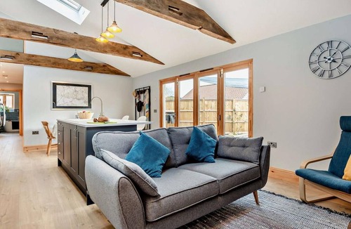Axbridge House | 2 Bed in Axbridge (oc-91358)