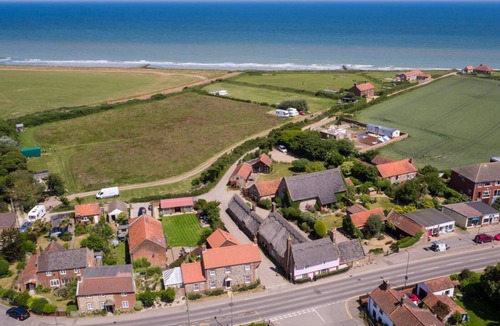 Bacton Cottage | 2 Bed in Bacton (oc-709)