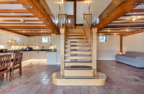 Bradwell Cottage | 2 Bed in Bradwell (oc-l30646)