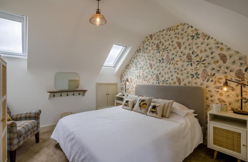 Docking House | 2 Bed in Docking oc-t44851