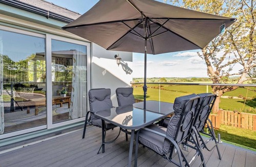 Llanarth Cottage | 2 Bed in Llanarth (oc-95322)
