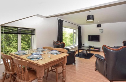 West Looe Apartment | 2 Bed in Looe oc-l30020