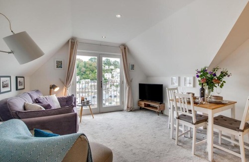 West Looe Apartment | 2 Bed in Looe oc-l30069