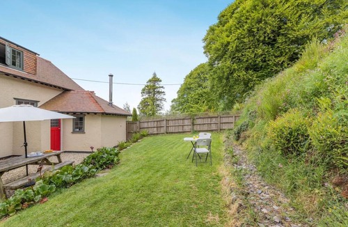 Withypool Cottage | 2 Bed in Minehead (oc-77362)