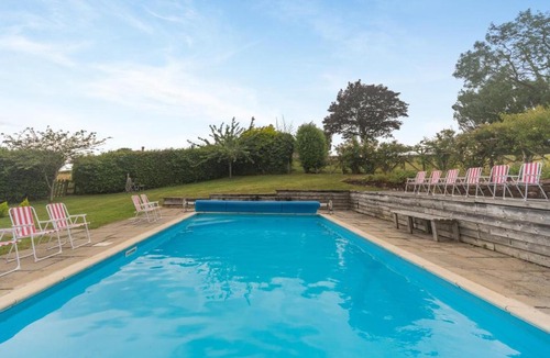 Overton-on-dee House | 2 Bed in Overton oc-k45280