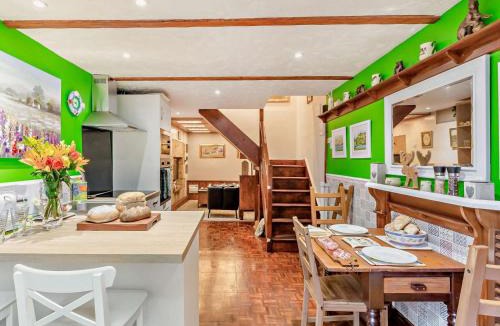 Embsay House | 2 Bed in Skipton oc-93484