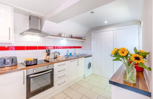 Sledmere Cottage | 2 Bed in Sledmere (oc-ey103)