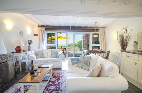 Saint Gennys Cottage | 2 Bed in St. Gennys (oc-f28163)