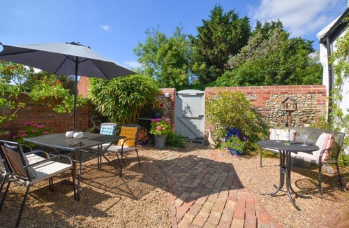 Stiffkey Cottage | 2 Bed in Stiffkey (oc-1892)