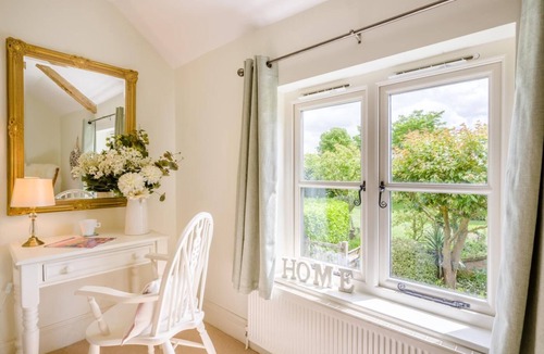 Irstead Cottage | 2 Bed in Upton (oc-867)