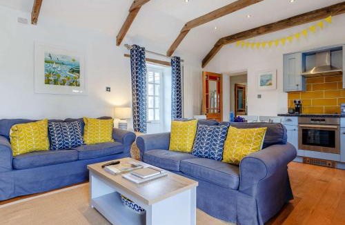 Little Petherick House | 2 Bed in Wadebridge oc-82682