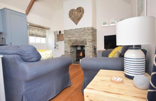 Little Petherick House | 2 Bed in Wadebridge oc-82682